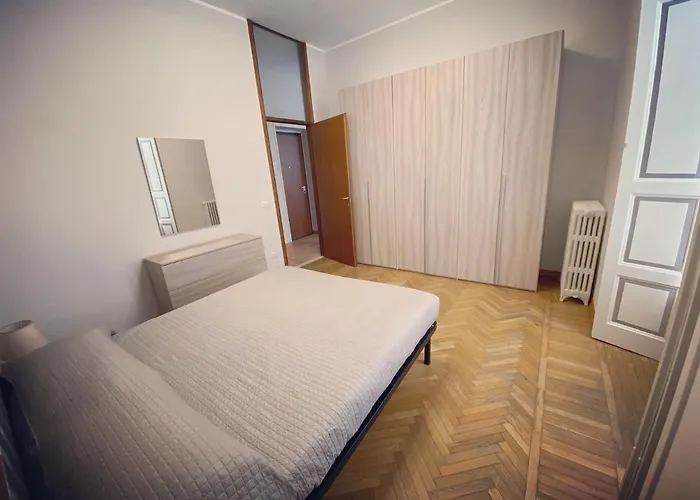 Casa Via Roma Intra